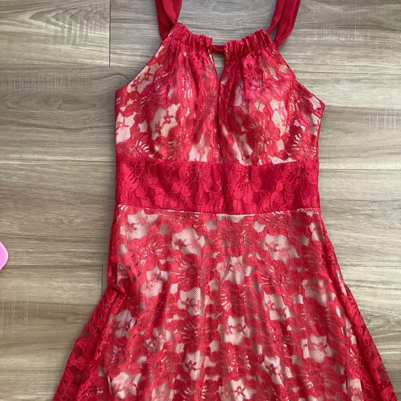 Red long dress - Picture 3 of 6